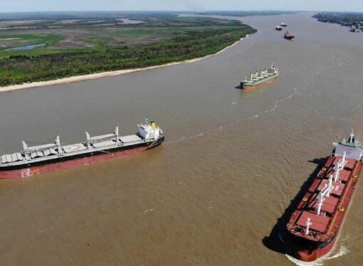 Con un solo oferente en la apertura de sobres, el Gobierno suspendió la licitación de la Hidrovía