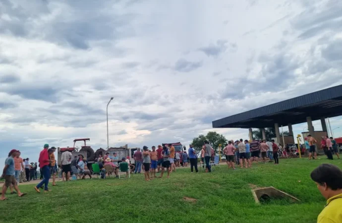 Corrientes: productores yerbateros cortaron la ruta para reclamar por mejores precios