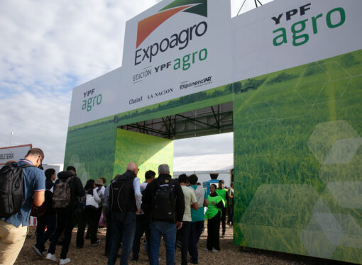 Dólar, importaciones y desarrollo: la política le acerca al agro propuestas y modelos a seguir