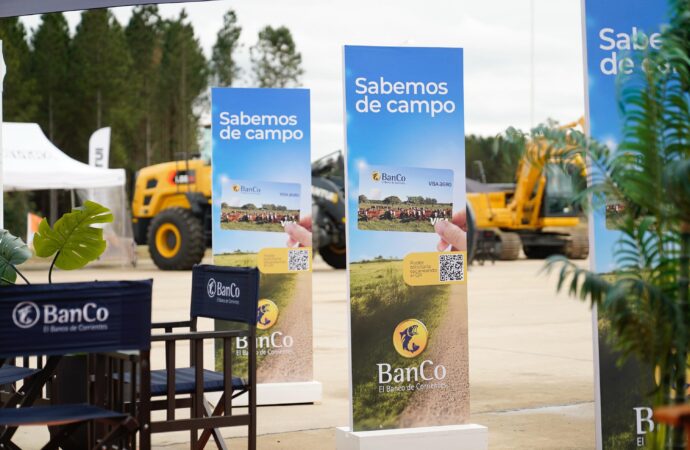 Con presencia en la Expo Foresto Industrial, el Banco de Corrientes acompaña el desarrollo productivo