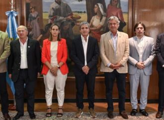 Tras la promesa de Caputo, el campo espera que el Gobierno fije plazos para bajar las retenciones