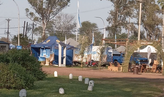 Cumbre del campo en la Rural de Mercedes, Corrientes