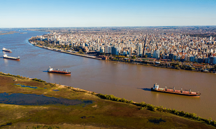 Trabajadores aceiteros anunciaron un paro contra la reforma laboral y la agroindustria rechazó la medida